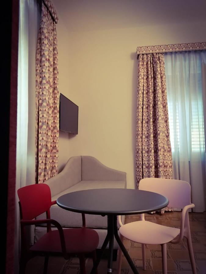 Bri&Bri Mondello Bed & Breakfast Палермо Екстериор снимка