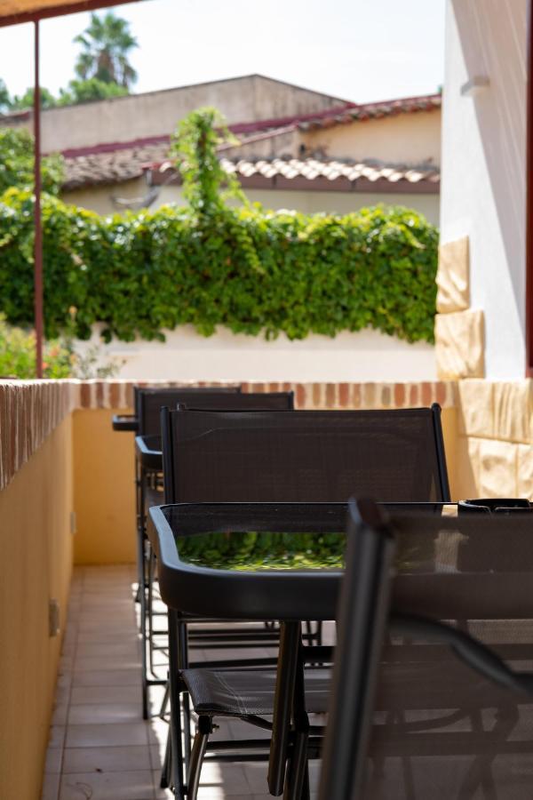 Bri&Bri Mondello Bed & Breakfast Палермо Екстериор снимка