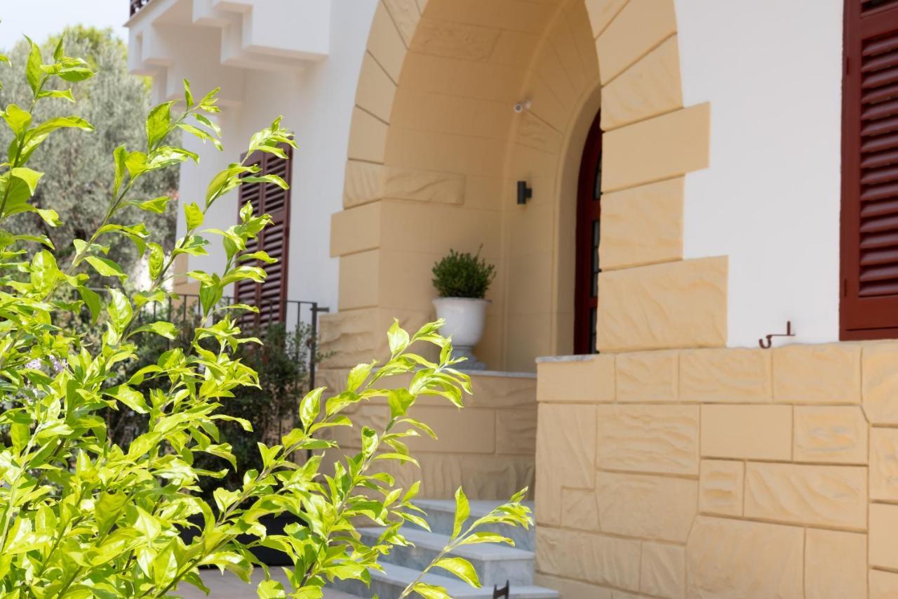 Bri&Bri Mondello Bed & Breakfast Палермо Екстериор снимка